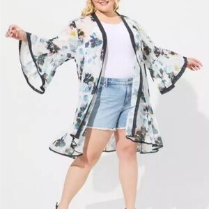 Torrid Textured Chiffon Midi Ruffle Kimono Claud Dander Size 3 - 3X